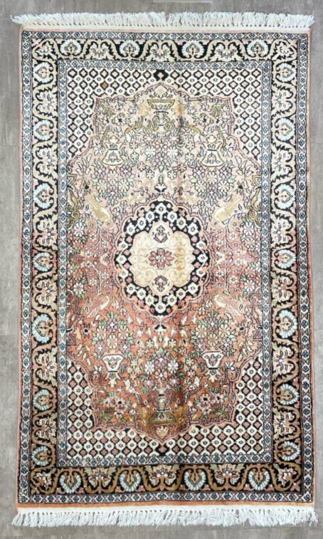 Kashmir Seide Teppich 156 x 94 cm