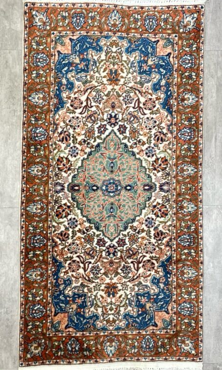 Kashmir Teppich 140 x 71 cm